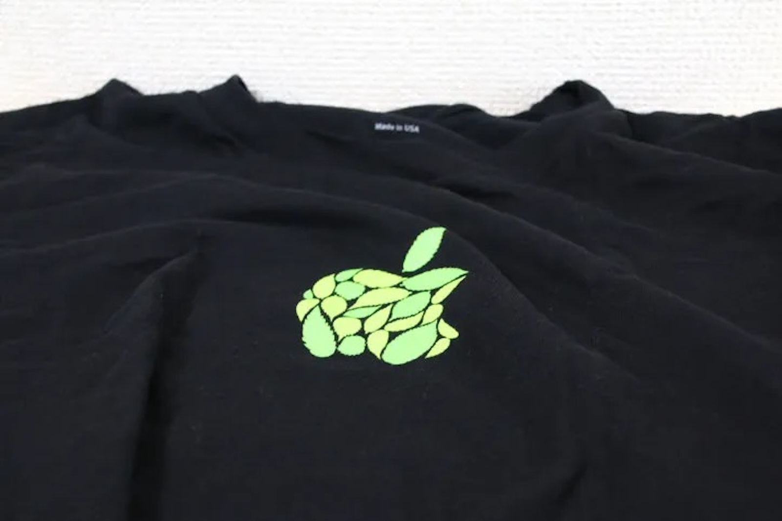 Apple 表参道 限定Tシャツ
