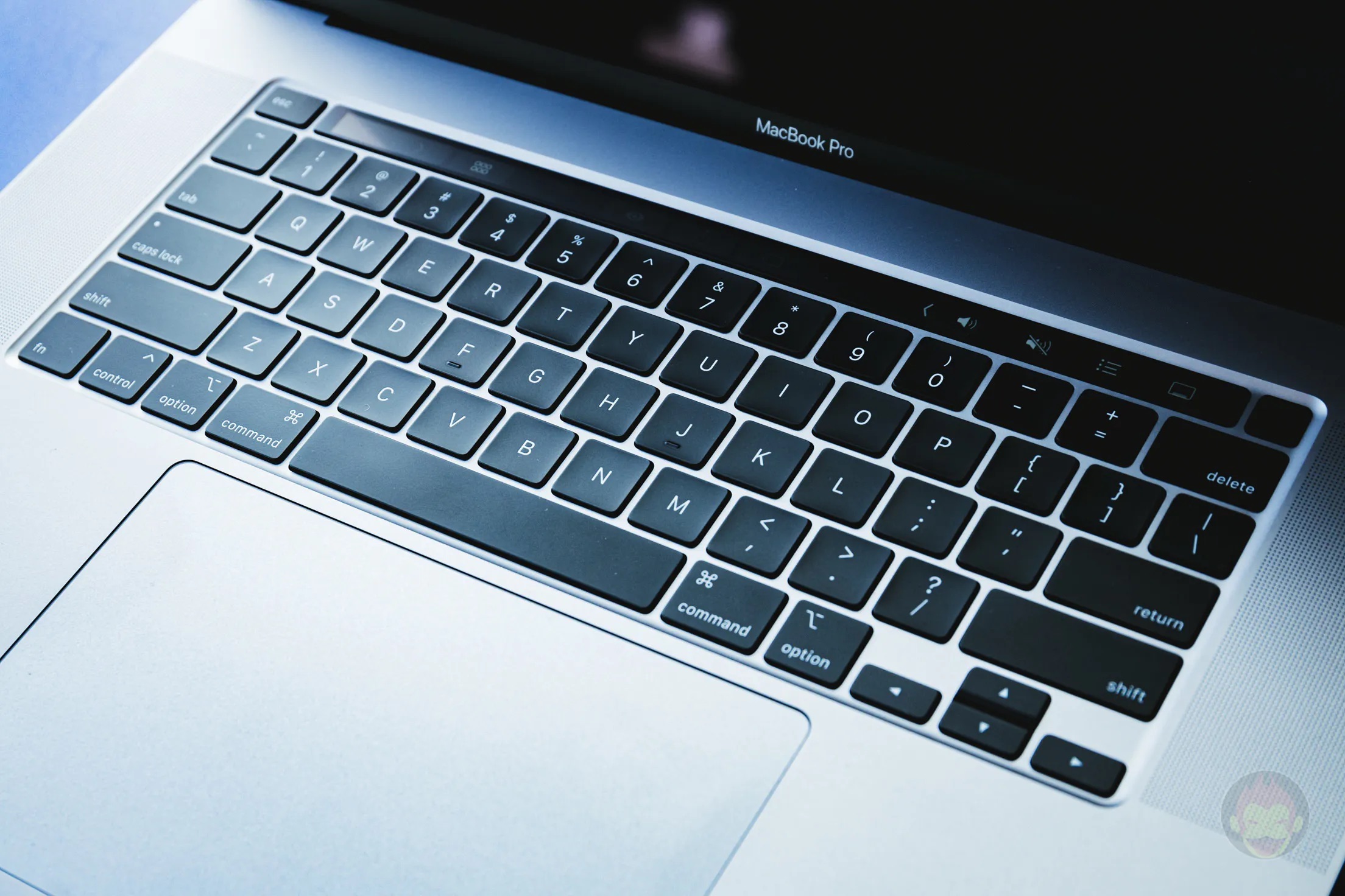 MacBook Pro 16インチ Touch Bar