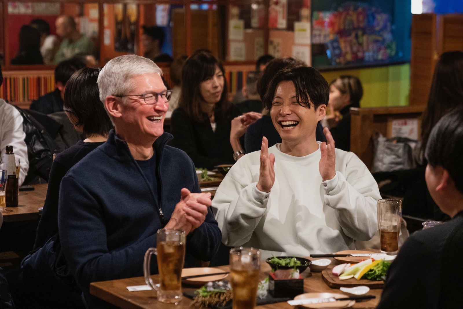 Tim Cook と星野源