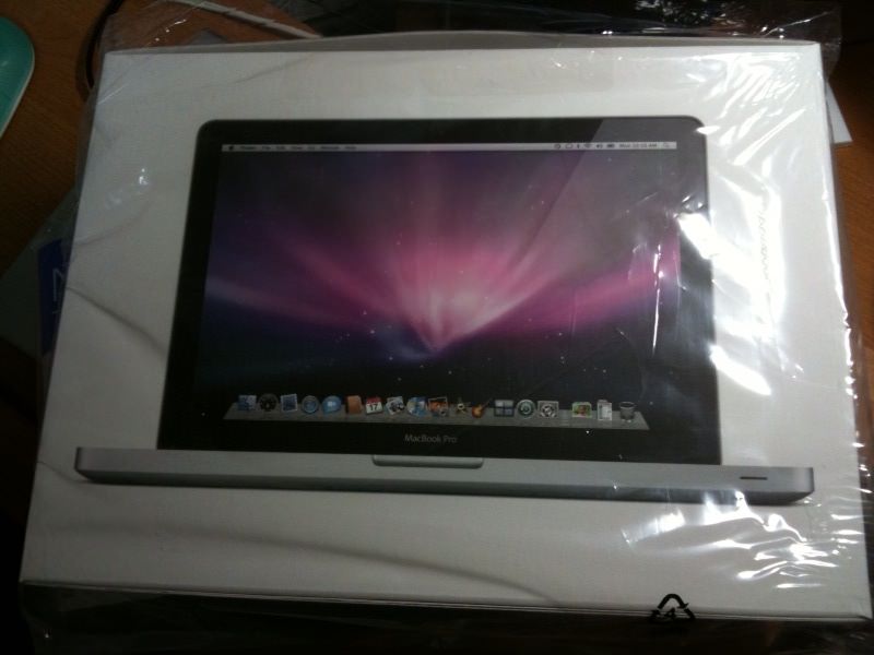 MacBook Pro13がきた！！！！