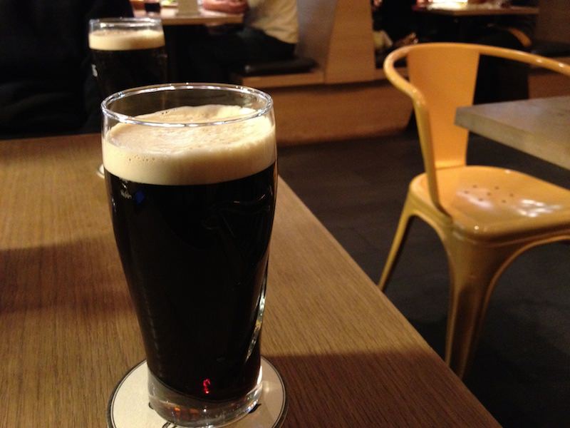 glorious_chain_cafe1