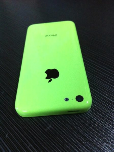 budget-iphone-green-4.jpg