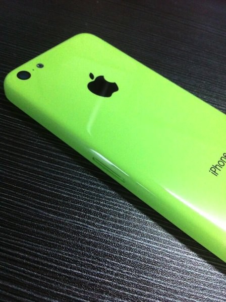 budget-iphone-green-5.jpg