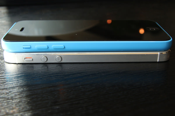 iPhone-5c-iphone-5-comparison-4.jpg