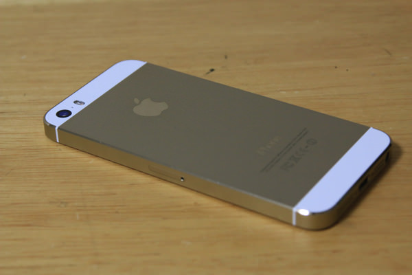 iPhone5s-gold-64gb-35.jpg