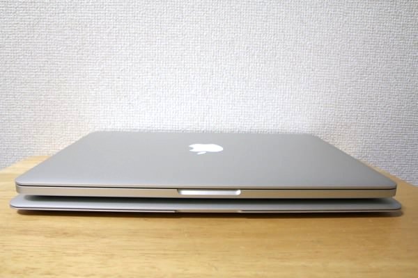 2013年発売「MacBook Pro Retina」とMacBook Air13インチモデル同士の