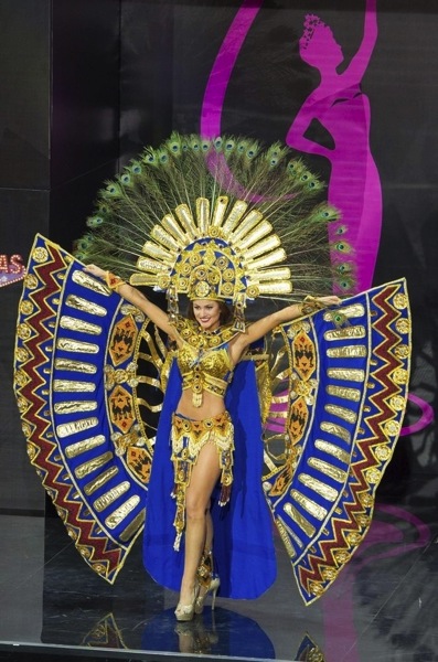 miss-Ecuador.jpg
