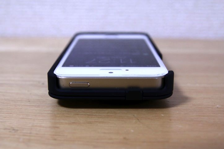 cheero-power-case-for-iphone5-5s-24.jpg