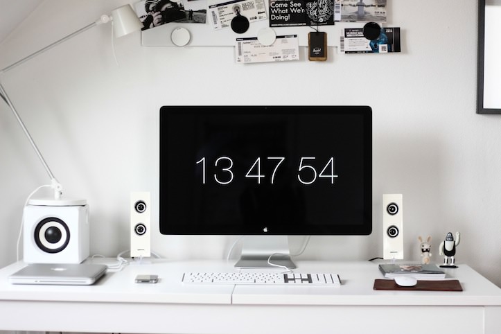 Macがあるデスクを紹介するブログ Mac Desks が見ているだけで