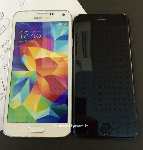 iphone6-mockup-comparison-1.jpg