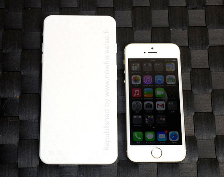 Iphone 6 の5 5インチモデルのモックアップを Iphone 5s と比較した写真が公開 ゴリミー