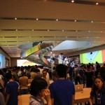 Apple-Store-Omotesando-Grand-Open-208.jpg