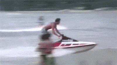 people-who-should-stay-away-from-the-beach-16.gif
