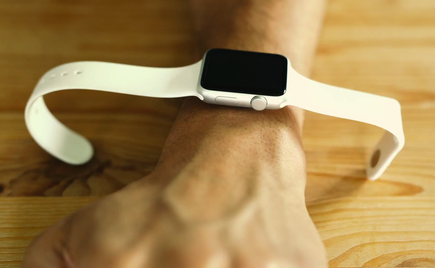 Apple-Watch-Unboxing-Itself.png