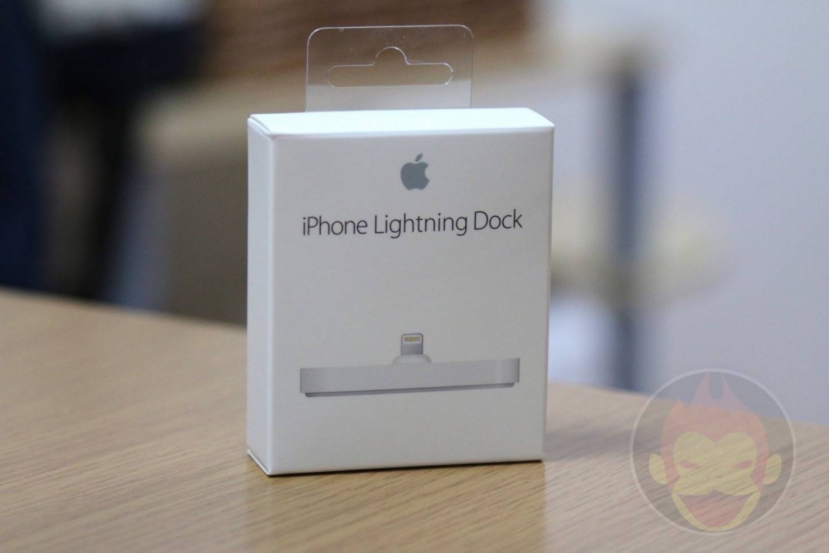 【レビュー】Apple純正ドック「iPhone Lightning Dock」を買って