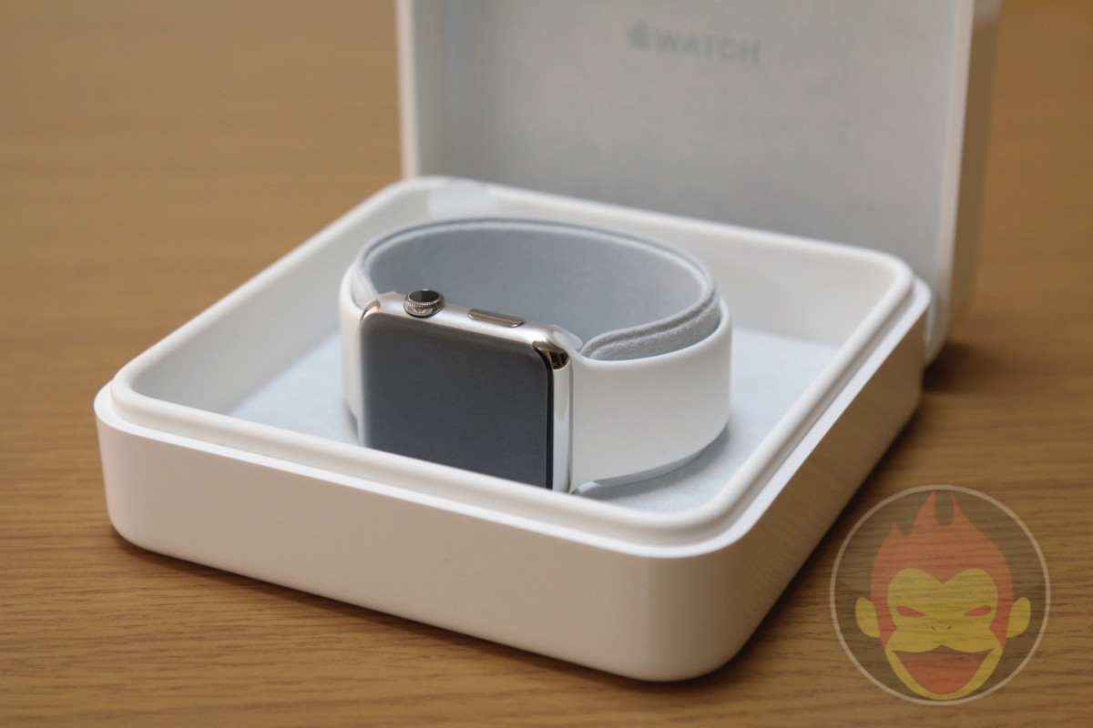 レビュー】Apple Watchの42mmホワイトスポーツバンドモデルに買い替え 
