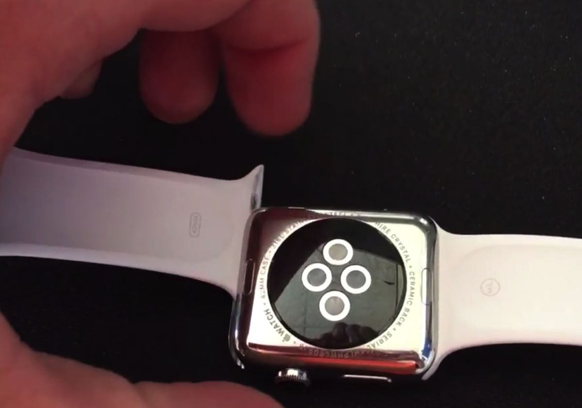 一部のApple Watchユーザー、バンドが固定されない不具合を報告 ゴリミー