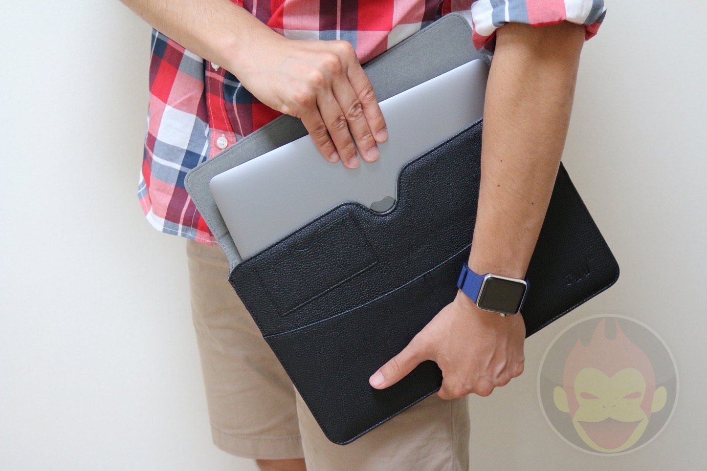 Carry-Bag-for-12inch-MacBook-16.JPG