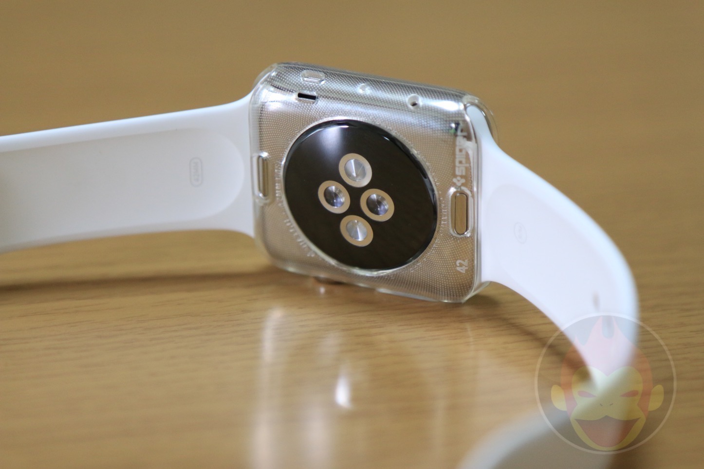 Spigen-Apple-Watch-Case-09.JPG