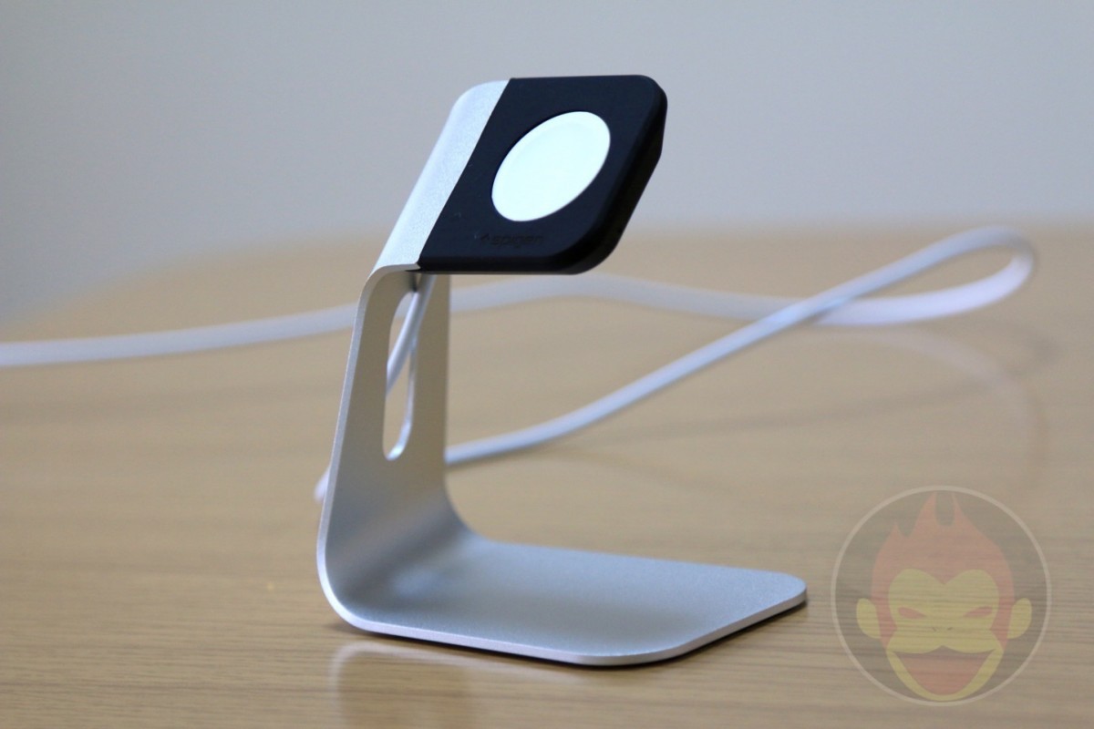 Spigen-Apple-Watch-Stand-14.JPG