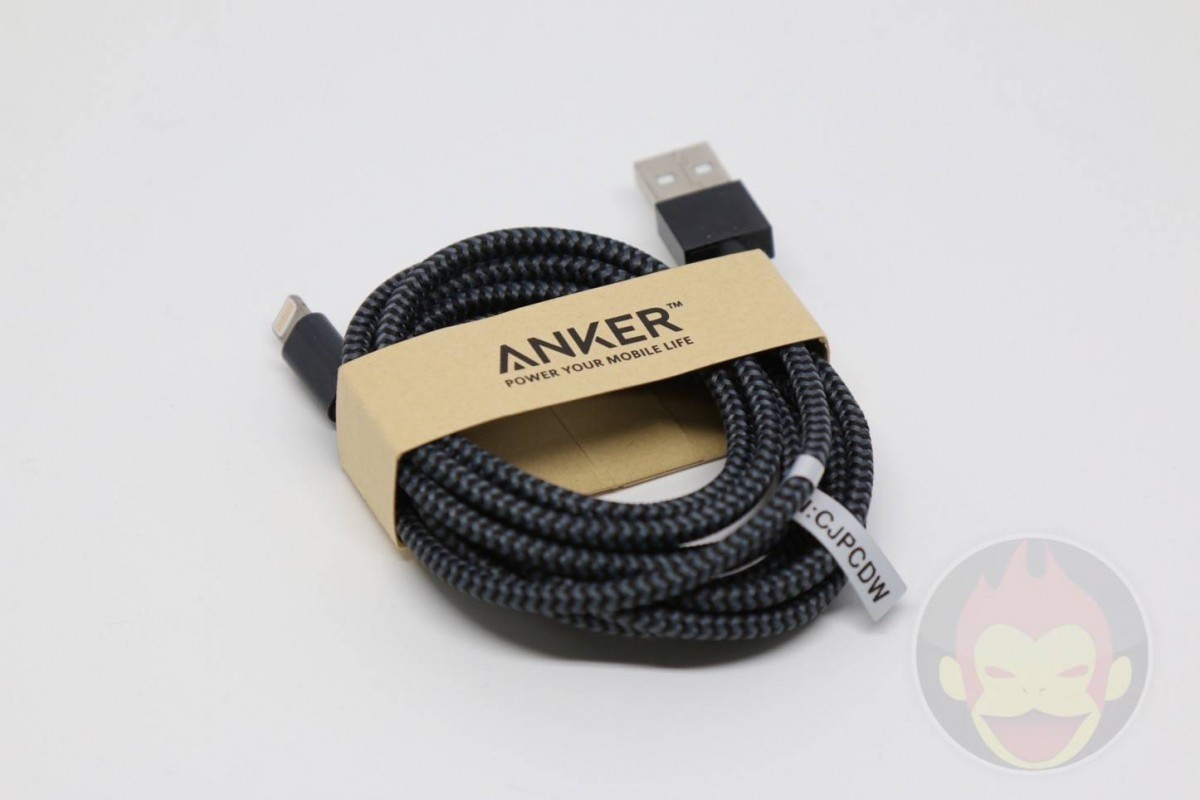 Anker-Lightning-Cable-04.jpg