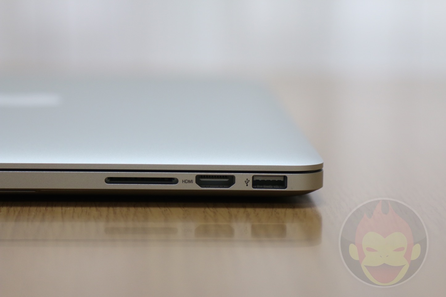 MacBook-Pro-Retina-Mid-2015-15inch-08.jpg
