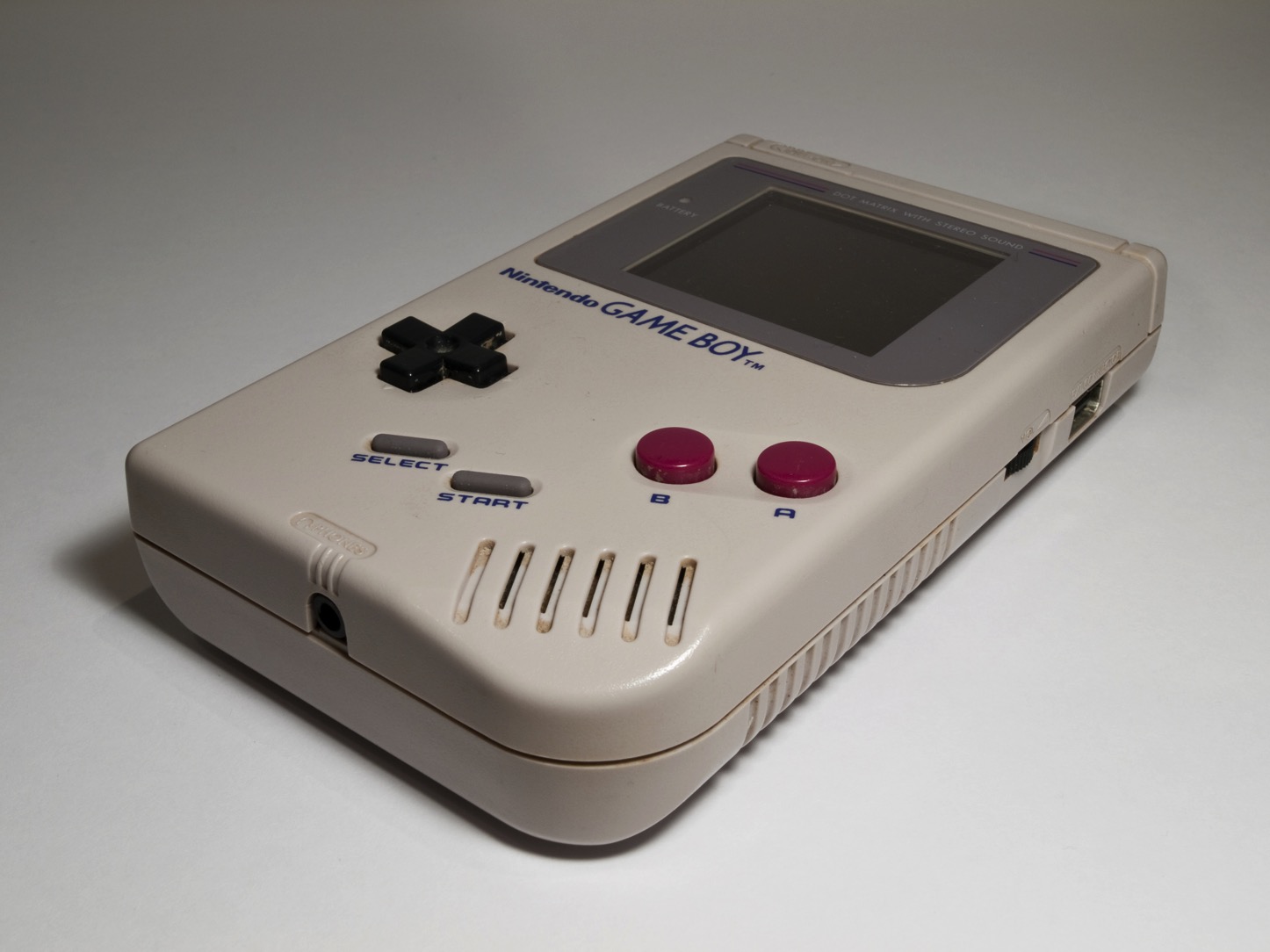 Nintendo-Game-Boy.jpg