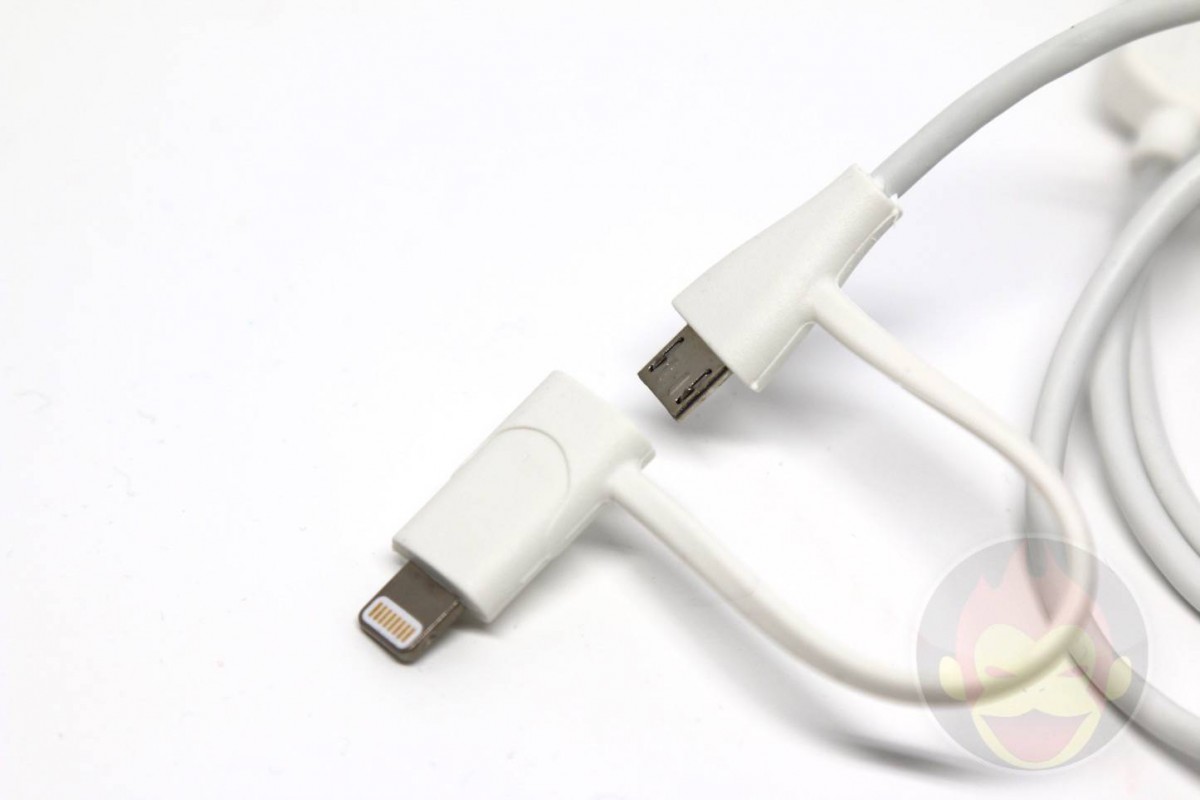 cheero-2-in-1-cable-04.jpg