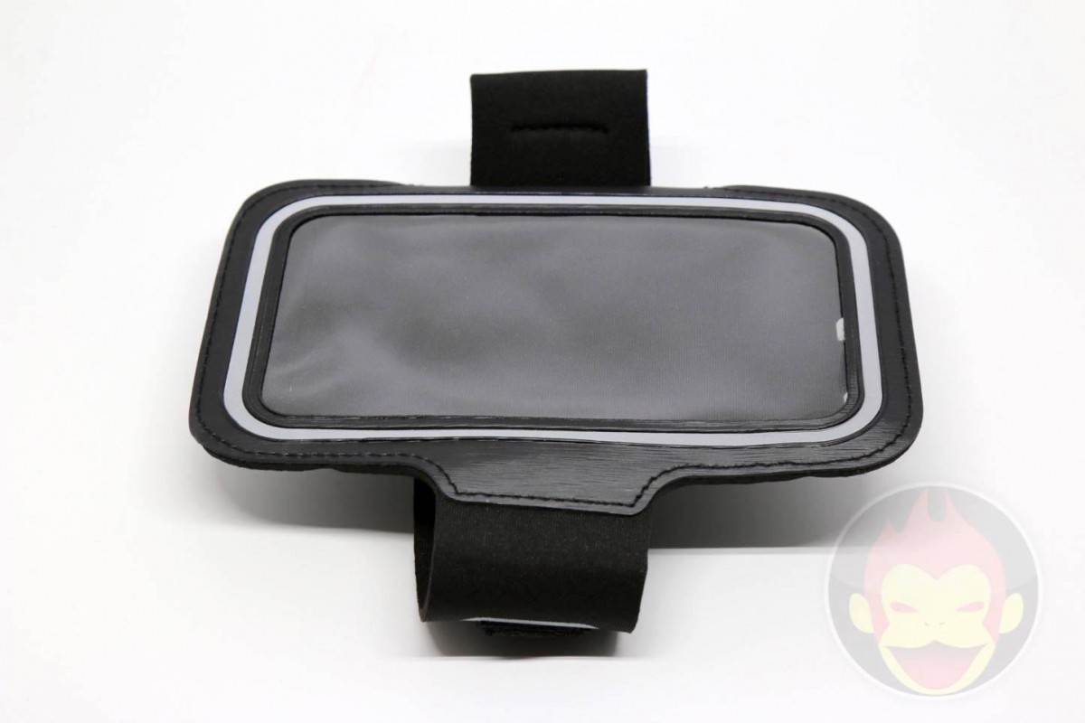 iPhone-6-Plus-Running-Arm-Band-03.JPG