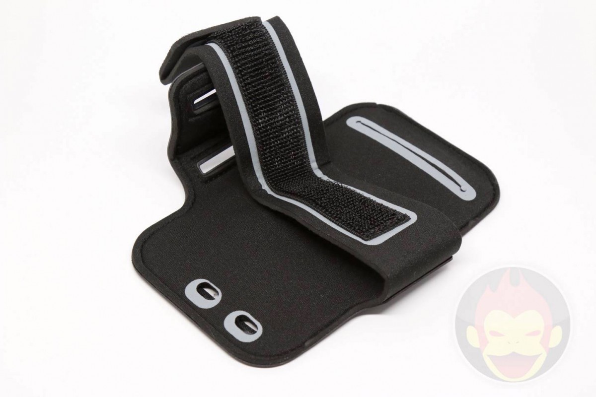 iPhone-6-Plus-Running-Arm-Band-04.JPG
