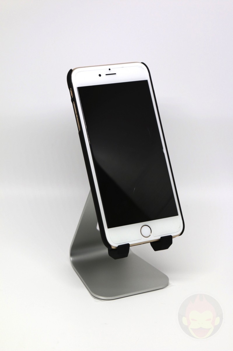 Spigen-S310-Smartphone-Stand-06.jpg