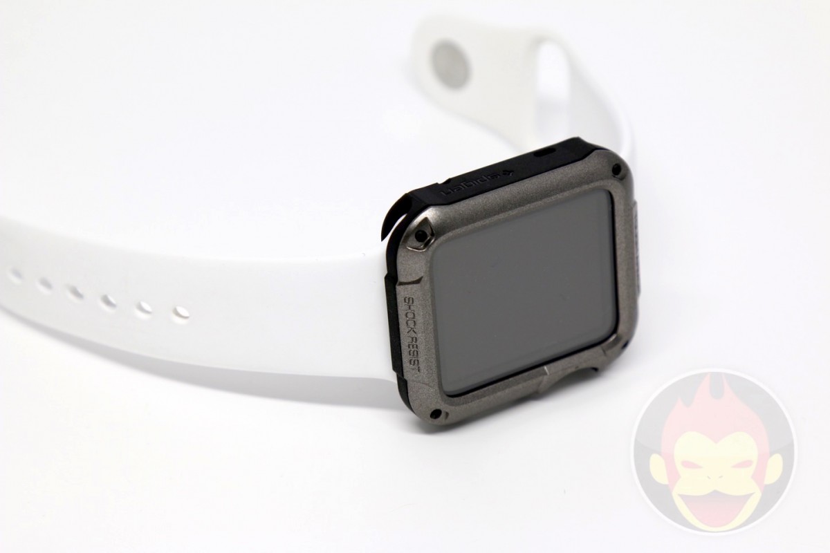 Spigen-Tough-Armour-Apple-Watch-37.JPG