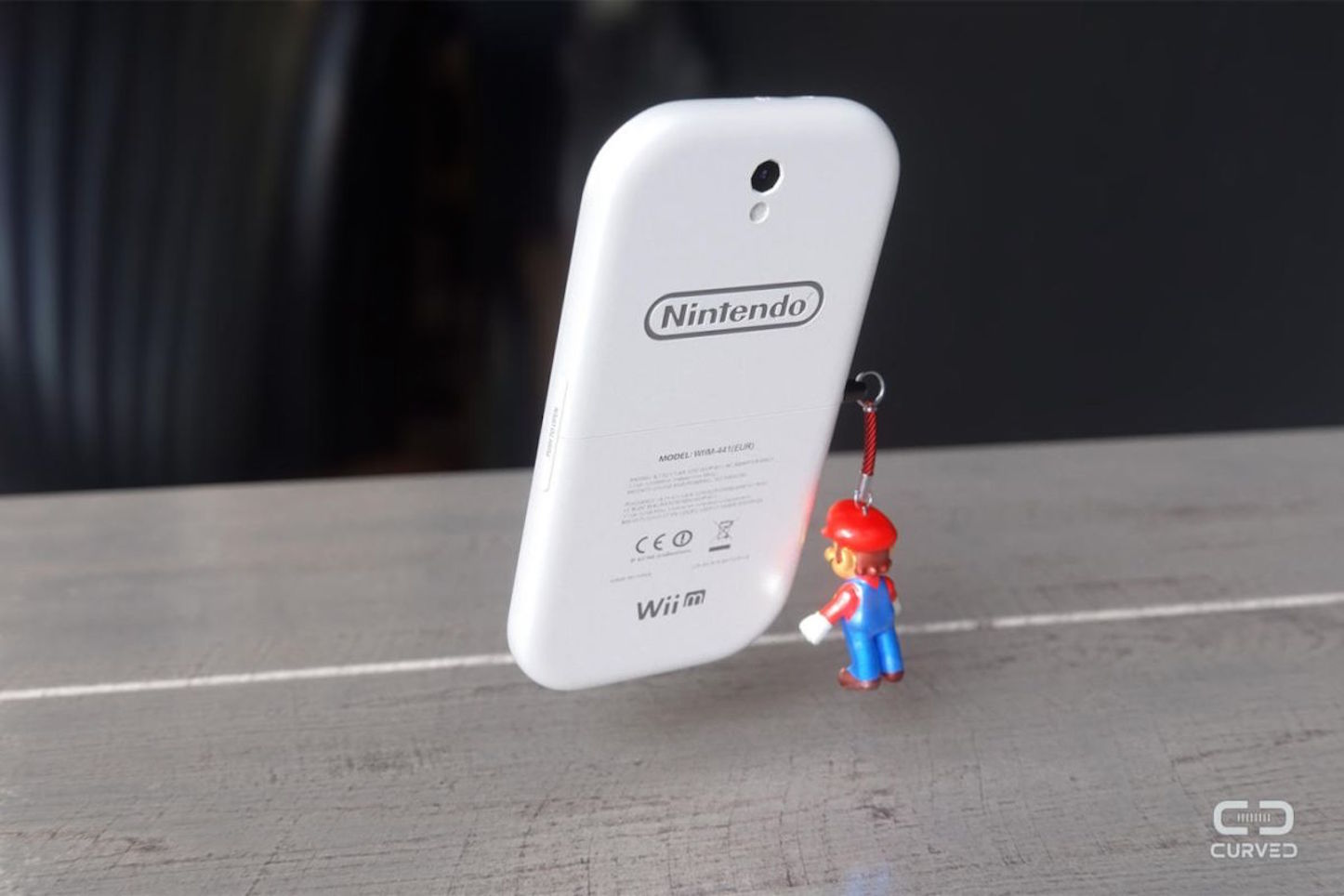 Nintendo-SmartPhone-Concept-5.jpg