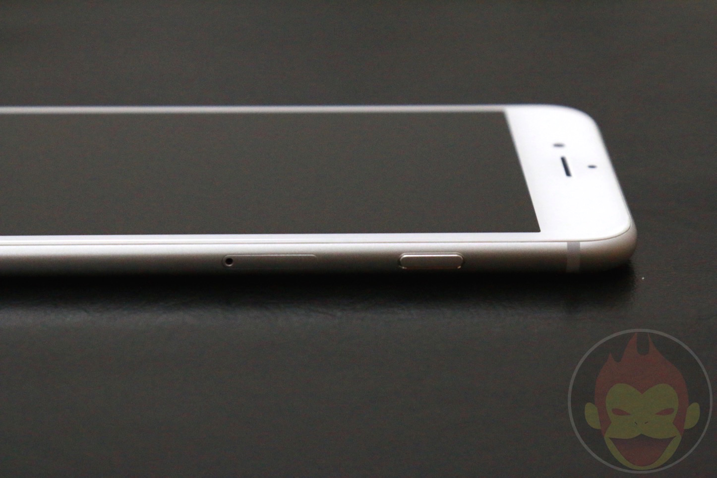 iPhone6s-Silver-128GB-12.jpg