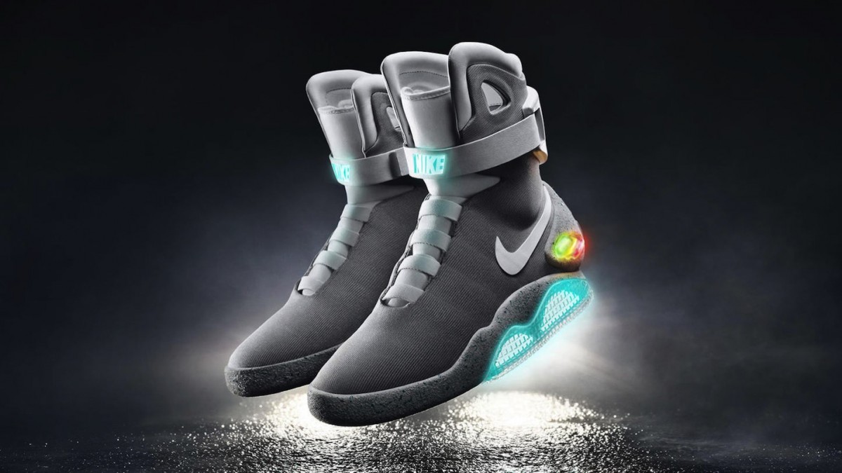 2015-Nike-Mag-1.jpg