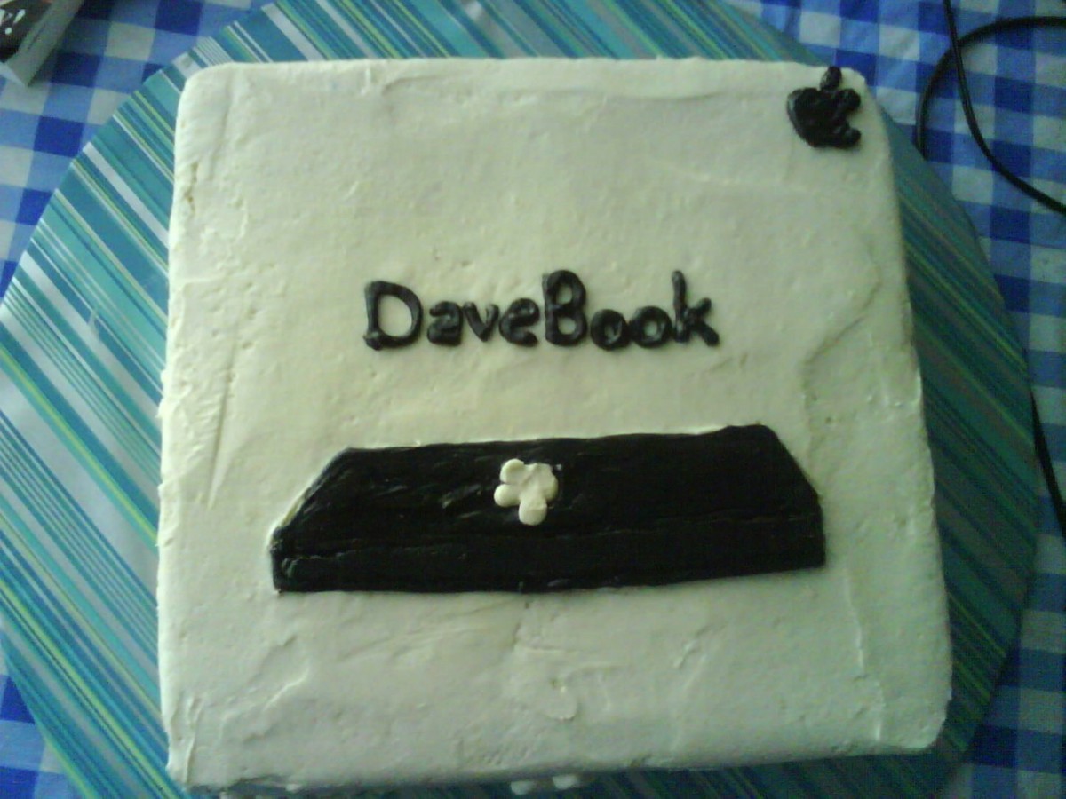 macbook-cake.jpg