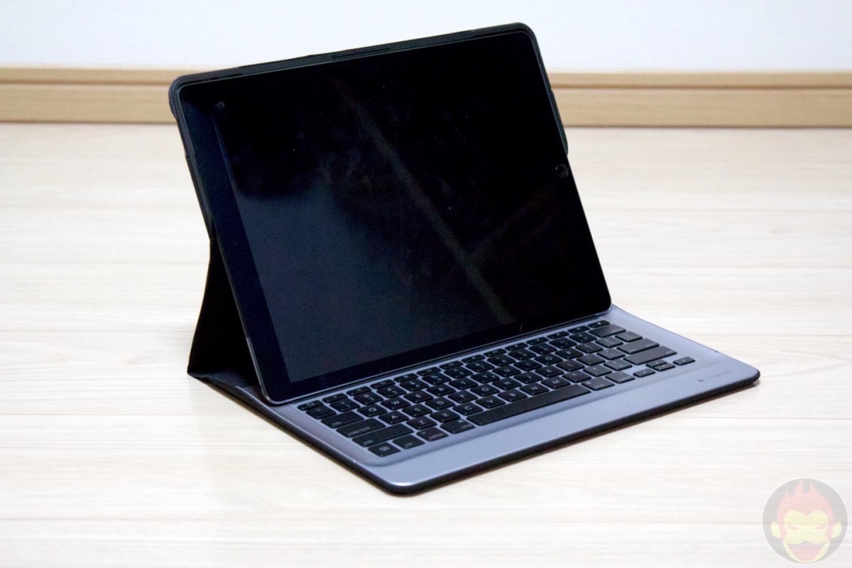 Logicool-CREATE-Keybaord-for-iPad-Pro-15.jpg