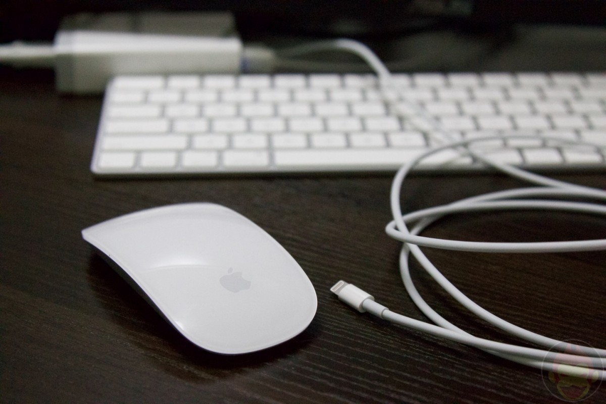レビュー】「Magic Mouse 2」は2分間の充電で本当に9時間も持つのか ...