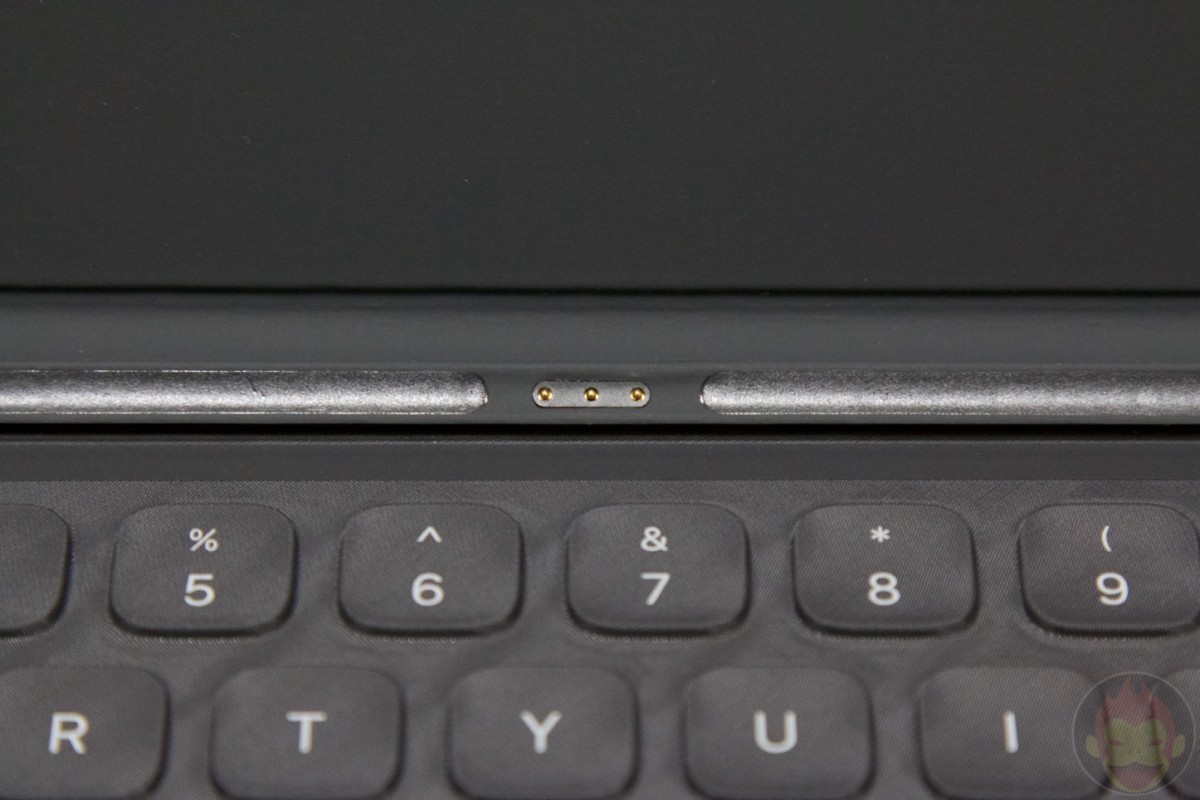 iPad-Pro-Smart-Keyboard-06.jpg