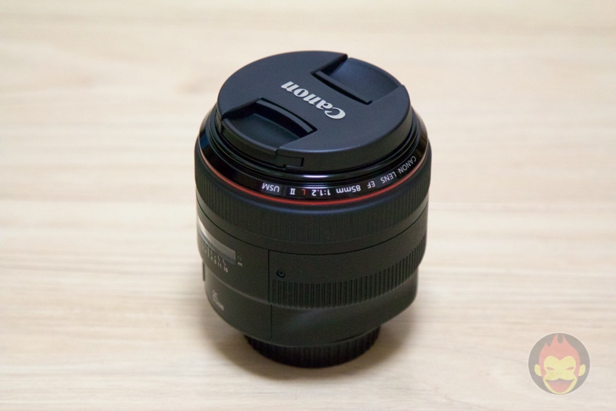 Canon-Lens-EF85mm-F1_2-II-USM-03.jpg