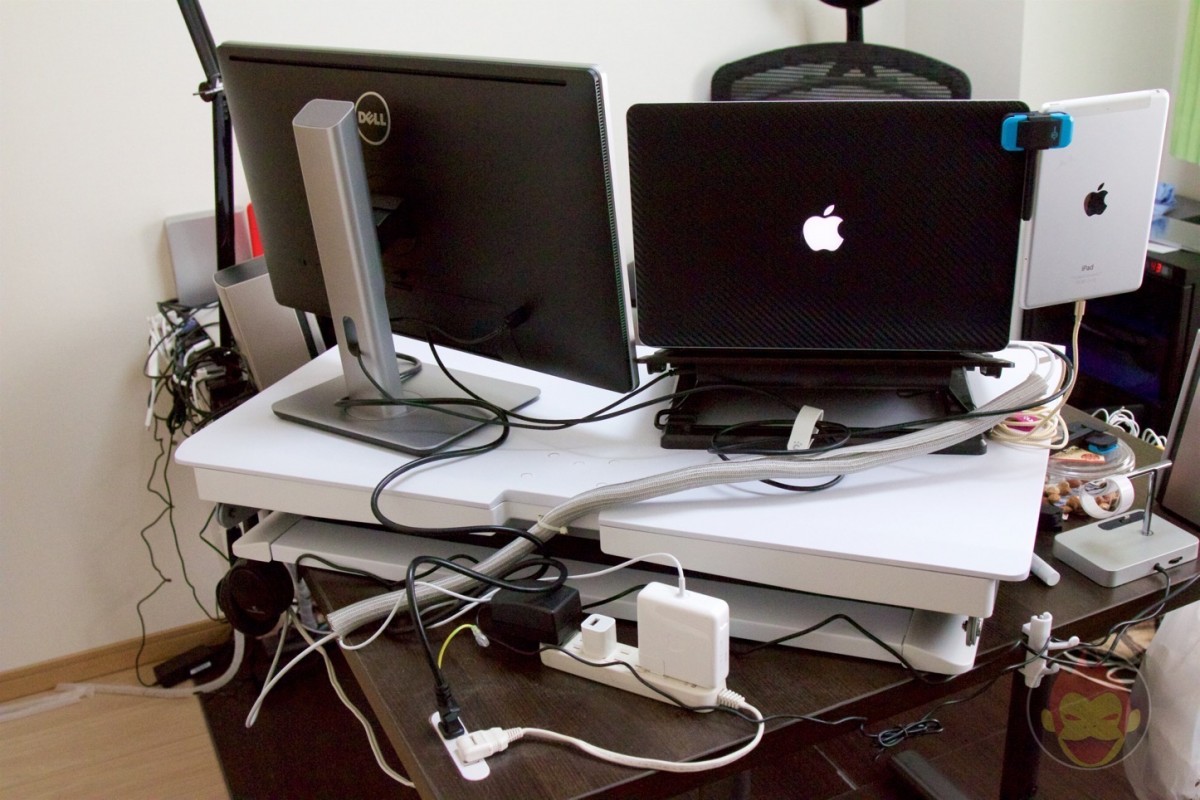 Standing-Desk-Ergotron-WorkFit-T-11.jpg