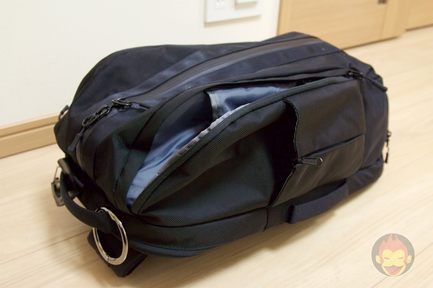 Aer-Duffel-Backpack-09.jpg