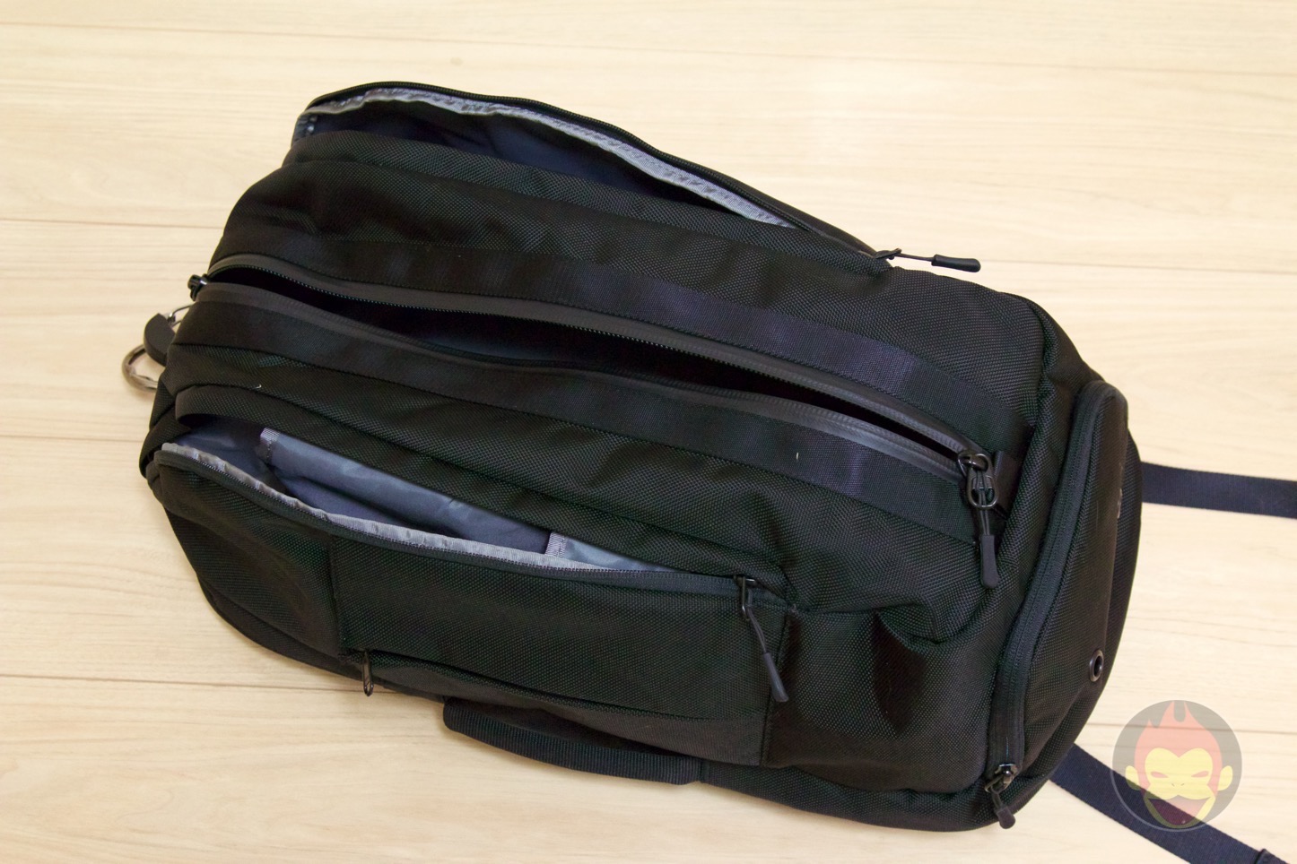 Aer-Duffel-Backpack-10.jpg