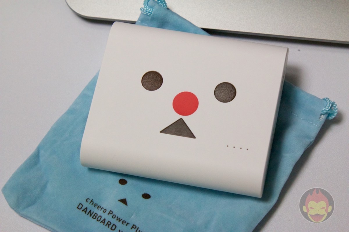 cheero-Powerplus-3-DANBOARD-Version-Snowman-07.jpg
