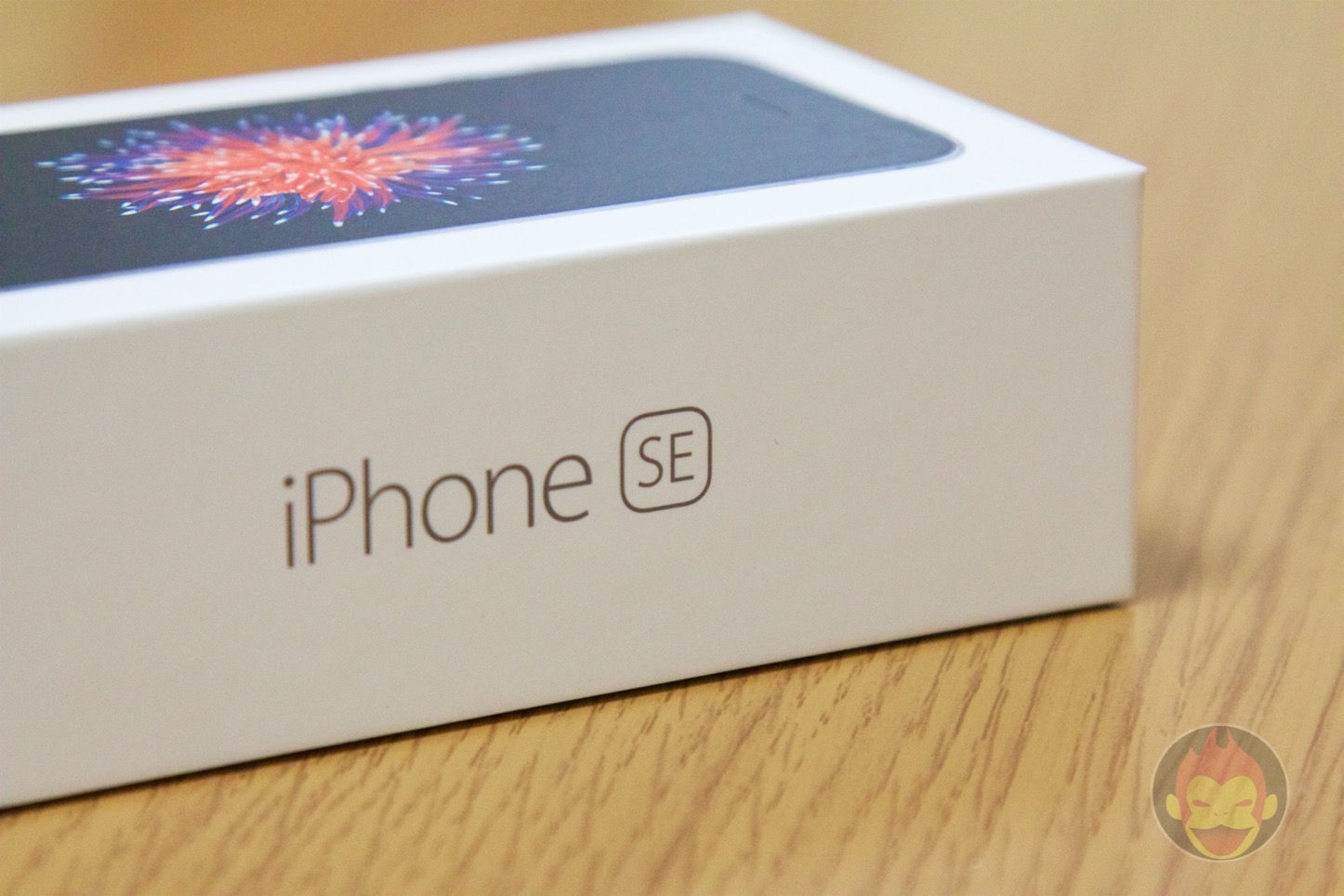 iPhone-SE-Space-Gray-64GB-Photo-Review-01