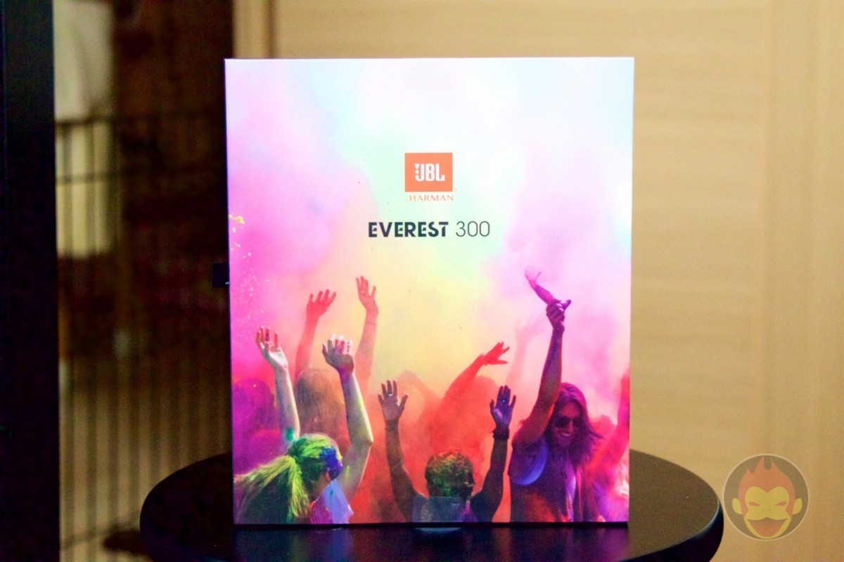 JBL-Everest-300-Review-05.jpg