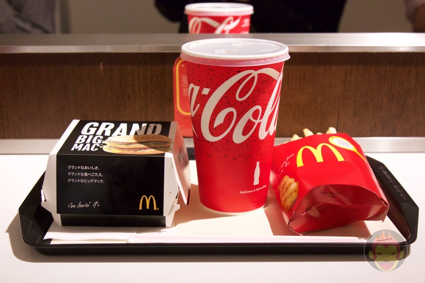 MacDonalds-Mega-Big-Mac-01.jpg