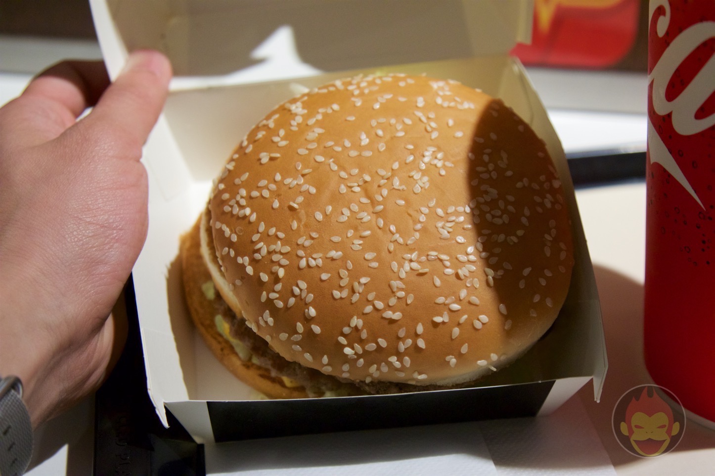 MacDonalds-Mega-Big-Mac-06.jpg