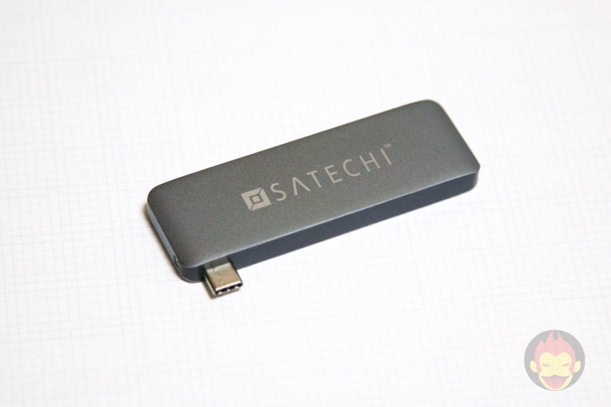 Satechi-MacBook-Type-C-3in1-02.jpg