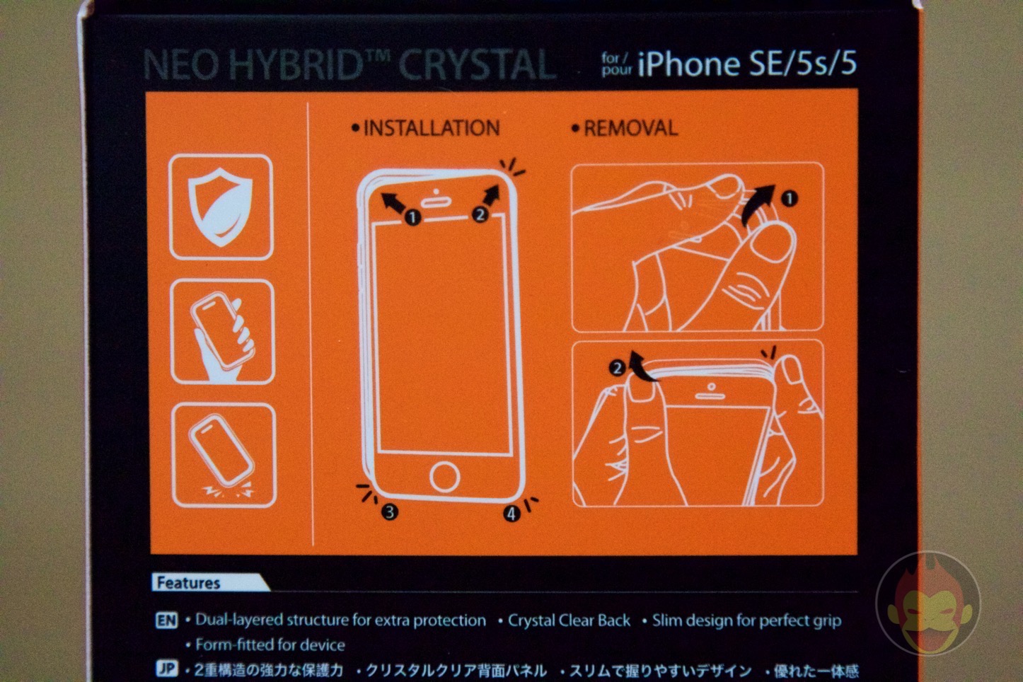 Spigen-Neo-Hybrid-Crystal-iPhone-SE-Case-05.jpg